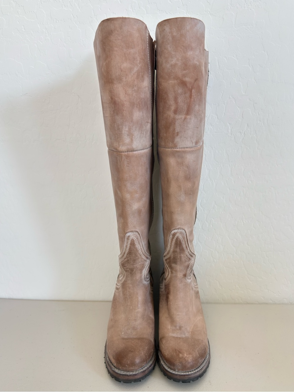 FREEBIRD Calgary Knee-High Snake Print Inside Zip Tall Boot Size 8 - Picture 6 of 14